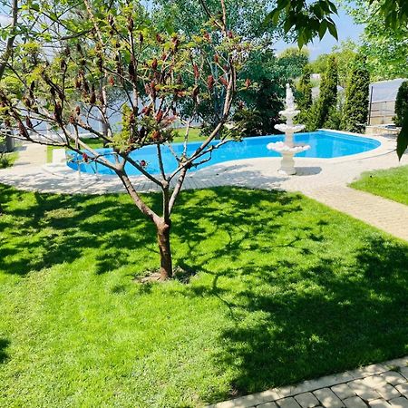 Therme - Corbeanca By The Lake Luxury Villa Экстерьер фото