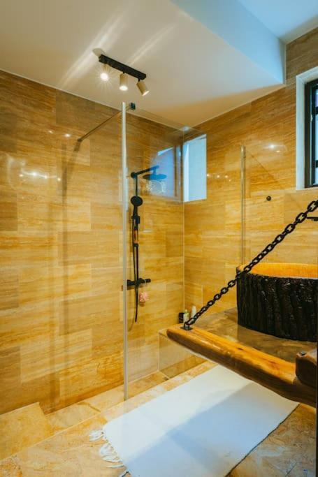 Therme - Corbeanca By The Lake Luxury Villa Экстерьер фото