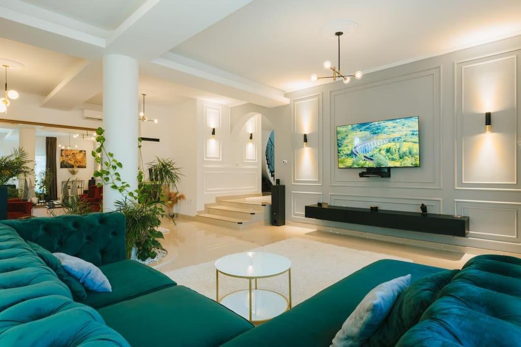 Therme - Corbeanca By The Lake Luxury Villa Экстерьер фото