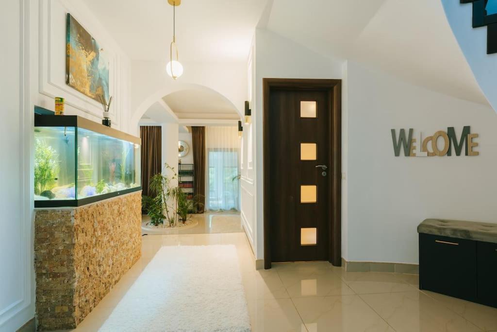Therme - Corbeanca By The Lake Luxury Villa Экстерьер фото