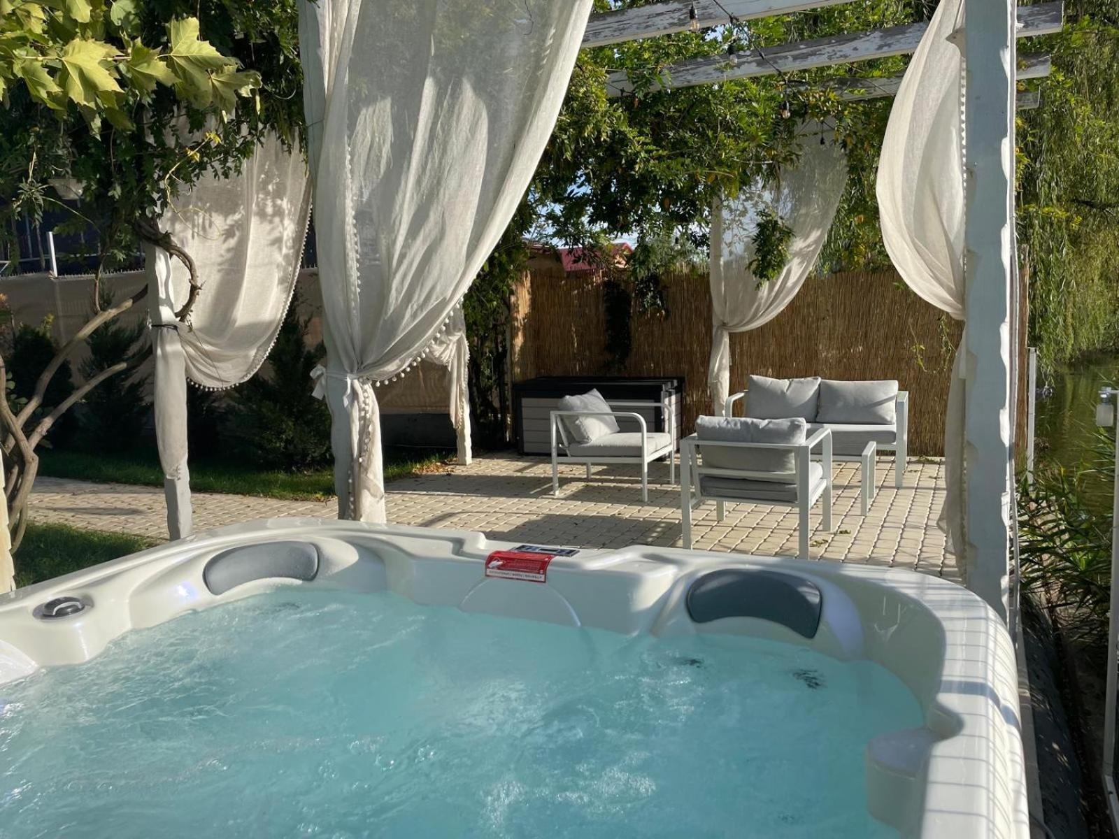 Therme - Corbeanca By The Lake Luxury Villa Экстерьер фото