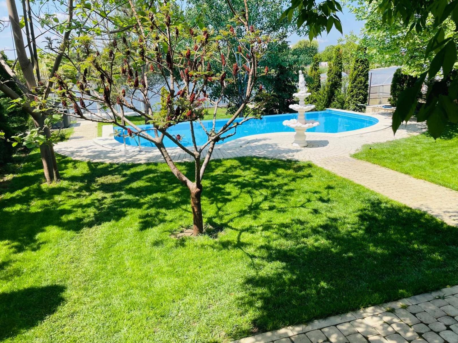 Therme - Corbeanca By The Lake Luxury Villa Экстерьер фото